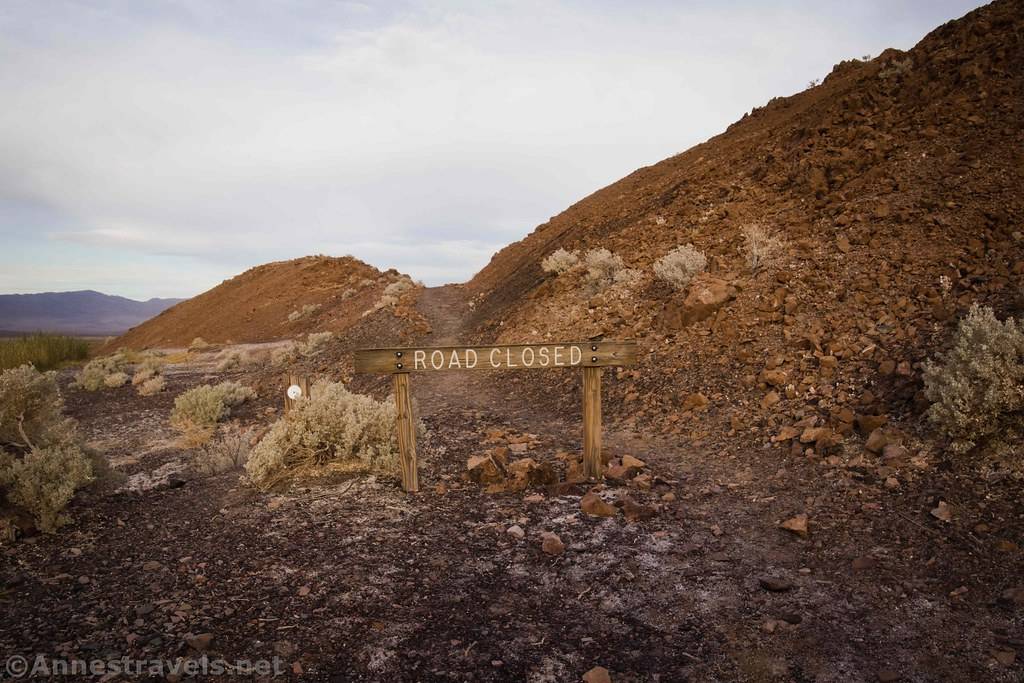 End of the Saratoga Sprin gRoad Road Closed sign at the end of the Saratoga Spring Road, Death Valley National Park, California