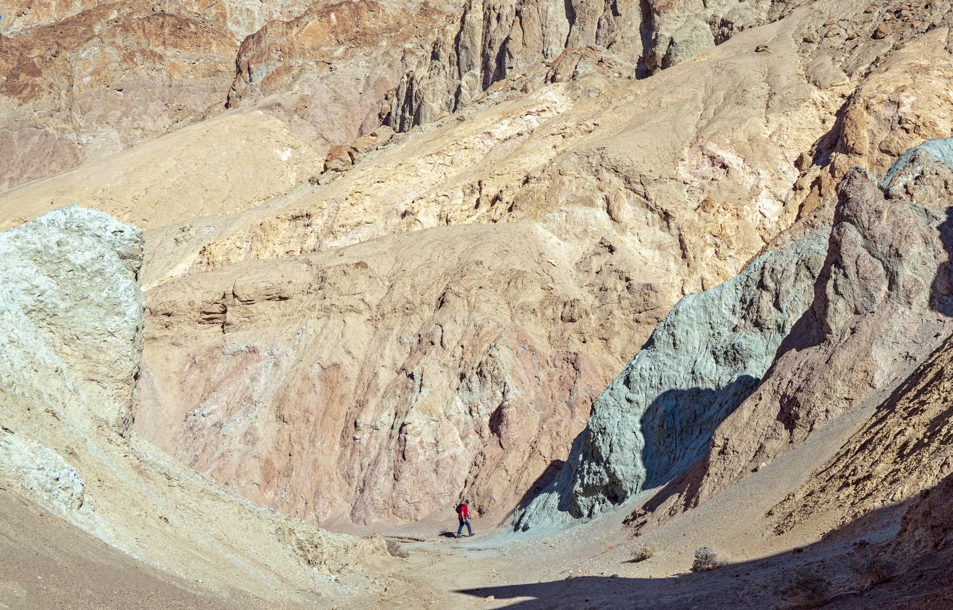 Hiking up Desolation Canyon, Death Valley National Park, California