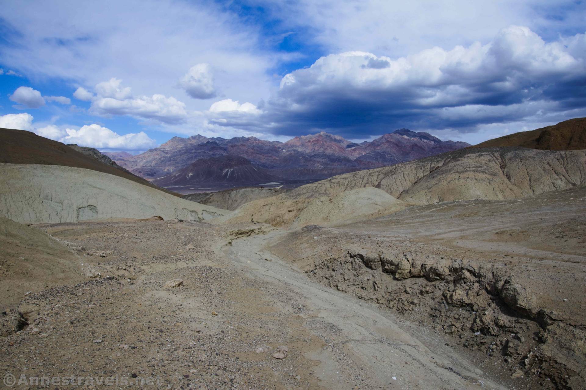 Hiking down Corkscrew Canyon, Death Valley National Park, California