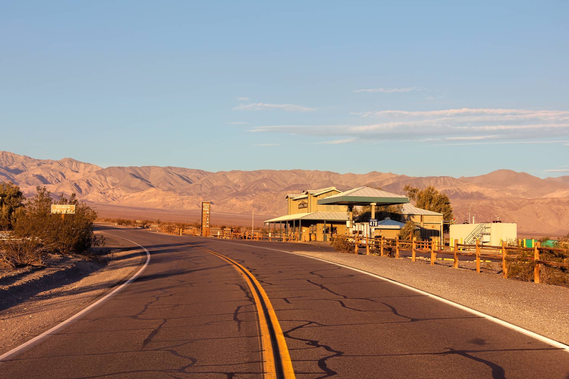 CA-190 in Stovepipe Wells, Death Valley National Park, California